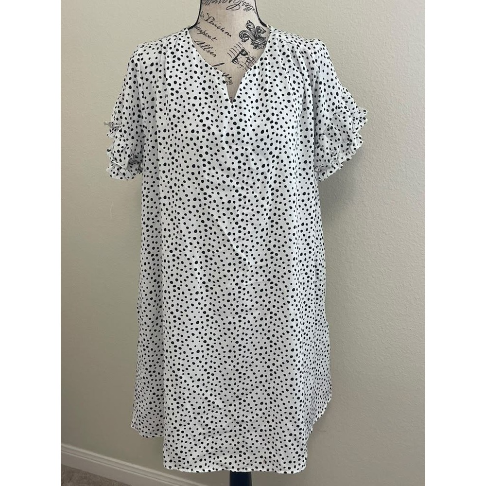Umgee Womens Medium Black White Polka Dot Ruffle Short Sleeve V-Neck Shift Dress
